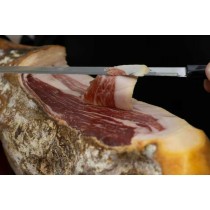 Ham Shoulder Linaje Negro 5 kg Bottle of red wine Monte Real 750 ml