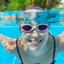 Bestway Silikon-Schwimmbrille für Erwachsene, Antibeschlag-Spiegel, verschiedene Farben, +14 Jahre, Strand und Pool 21066