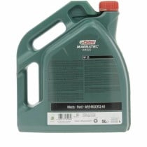 Huile de moteur pour voiture Castrol Magnatec 5 L