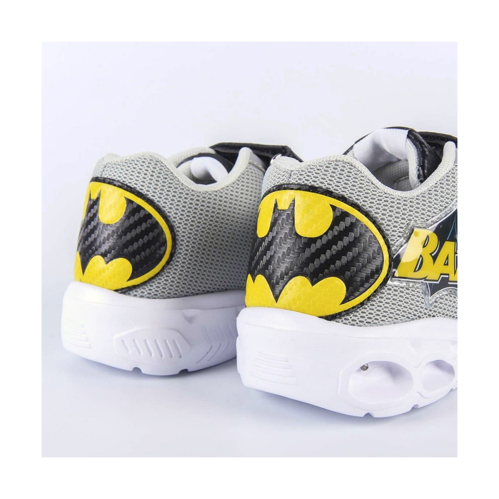 Turnschuhe mit LED Batman