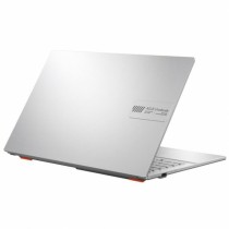 Laptop Asus 90NB0ZR1-M01200 15,6" 16 GB RAM 512 GB SSD AMD Ryzen 5 7520U Qwerty Spanisch