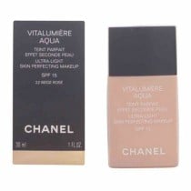 Liquid Make Up Base Vitalumière Aqua Chanel