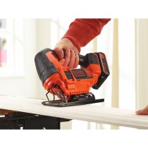 Scie à chaîne Black & Decker BDCJS18N-XJ