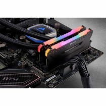 Mémoire RAM Corsair Vengeance RGB PRO TUF DDR4 16 GB CL16