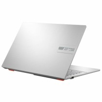 Laptop Asus Vivobook Go 15 OLED E1504FA-L11305W 15,6" 16 GB RAM 512 GB SSD AMD Ryzen 5 7520U Qwerty Spanisch