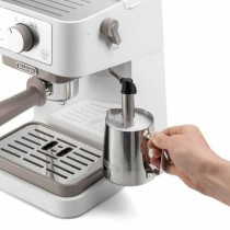 Express-Kaffeemaschine DeLonghi Silber