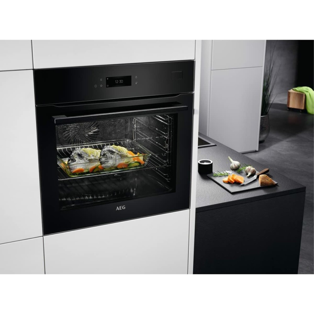 Oven AEG BSE782380B 70 L