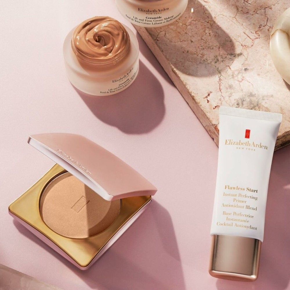 Poudres Compactes Elizabeth Arden SKINCARING POWDER Medium 10 g