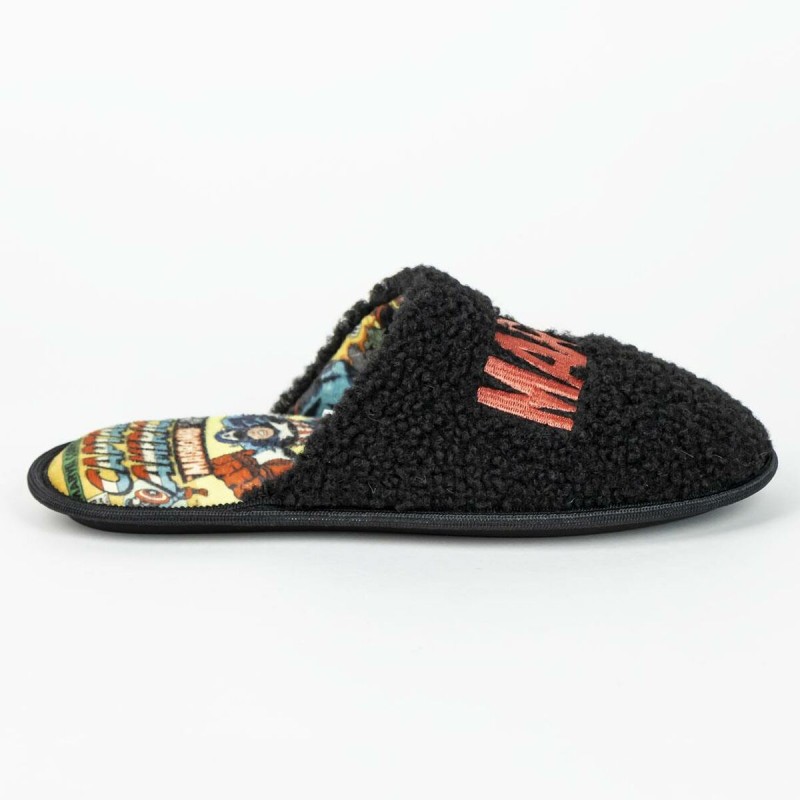 House Slippers Marvel Black