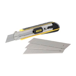 Cutter Stanley 25 mm 4 feuilles