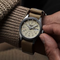 Herrenuhr Seiko SRPJ83K1 Beige