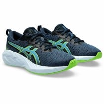 Jungen Sneaker Asics Novablast 4 GS Blau