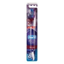 Brosse à Dents 3D White Pro-Flex Luxe Oral-B D White Flex Luxe Moyen 1 Unités