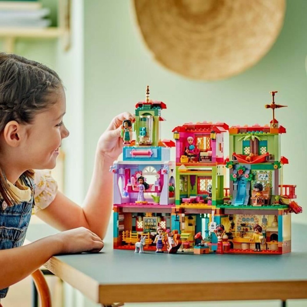 Construction set Lego Encanto Madrigal's Magical House Multicolour