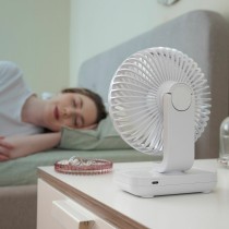 Wiederaufladbarer Schreibtischventilator Fanrec InnovaGoods Ø5,4'' 3600 mAh / 13,3 W