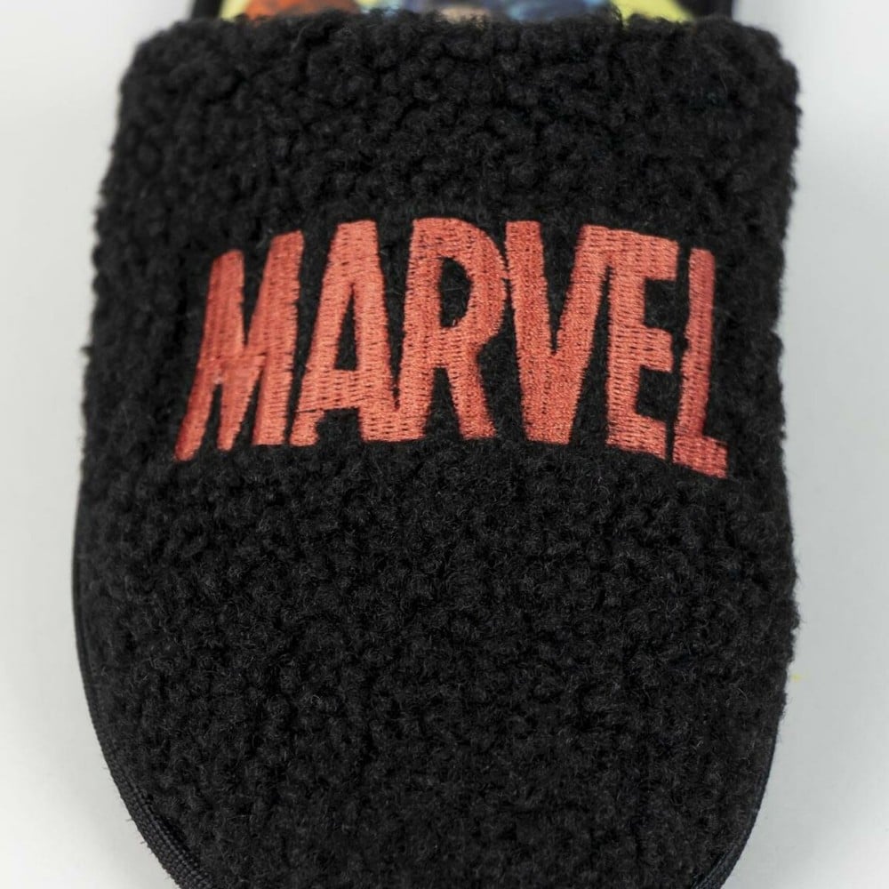 House Slippers Marvel Black