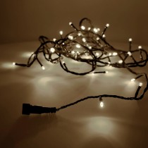 Wreath of LED Lights EDM 71251 4 m White