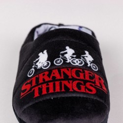 Chaussons Stranger Things Noir