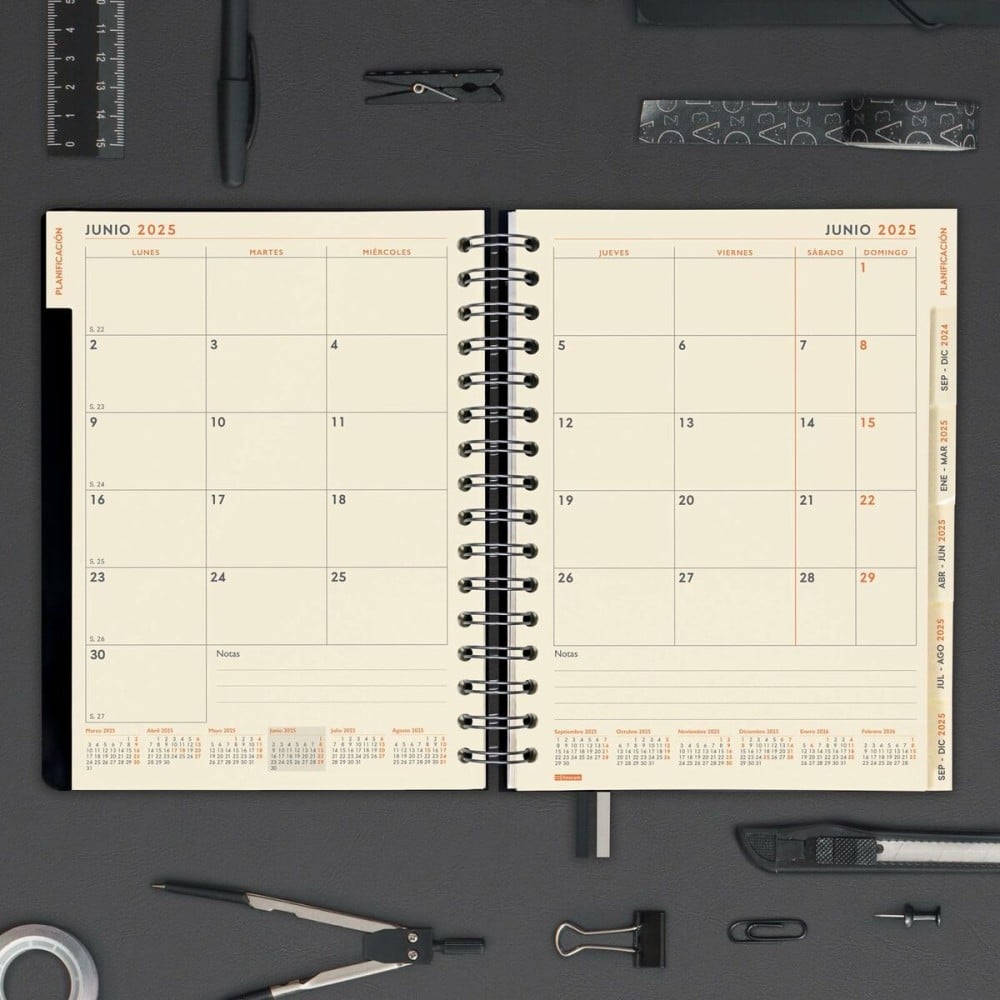 Agenda Finocam Tempus Noir quarto 15,5 x 21,7 cm 2024-2025