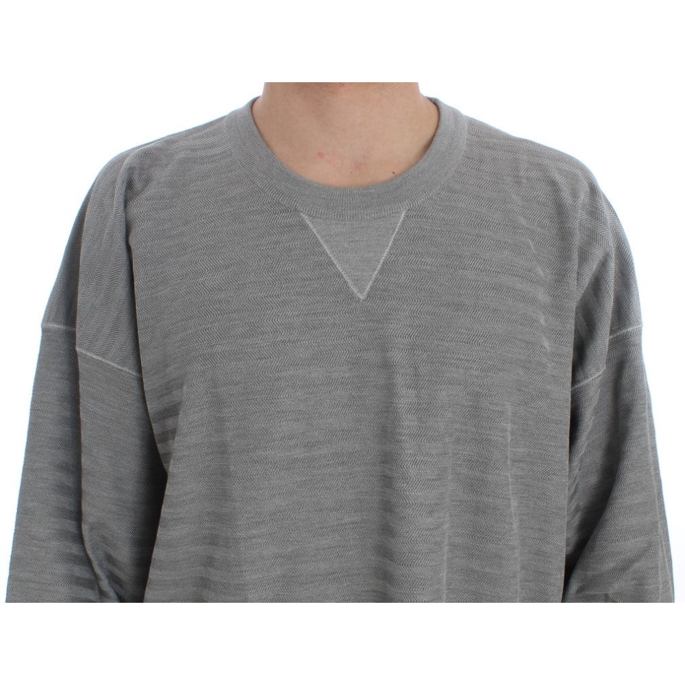 Dolce & Gabbana Eleganter Pullover mit Rundhalsausschnitt aus grauer Seide