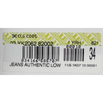 Acht Erhöhen Sie Ihren Stil mit zeitlosen grauen Jeans
