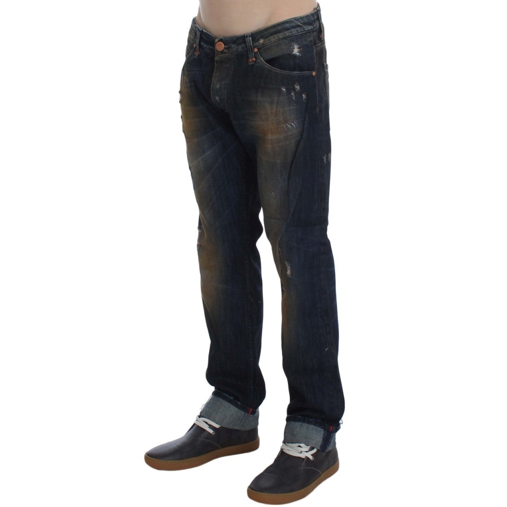 Acht Elegante Straight Fit Denim-Jeans für Männer
