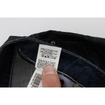 Acht Elegante Straight Fit Jeans in Dunkelblau