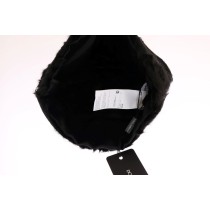 Dolce & Gabbana Elegante Schwarze Xiangao Pelz Beanie Mütze
