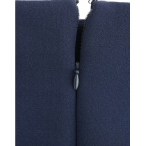 Costume National Luxuriöser Pullover mit gestreiftem V-Ausschnitt