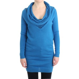 Costume National Gemütlicher blauer Strickpullover mit Rundhalsausschnitt