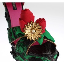 Dolce & Gabbana Elegante plissierte Hose aus schwarzer Wolle