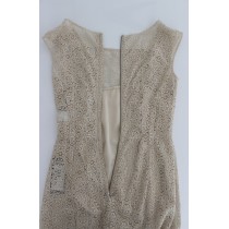 Dolce & Gabbana Elegantes Maxikleid mit floralem Ausschnitt in Beige