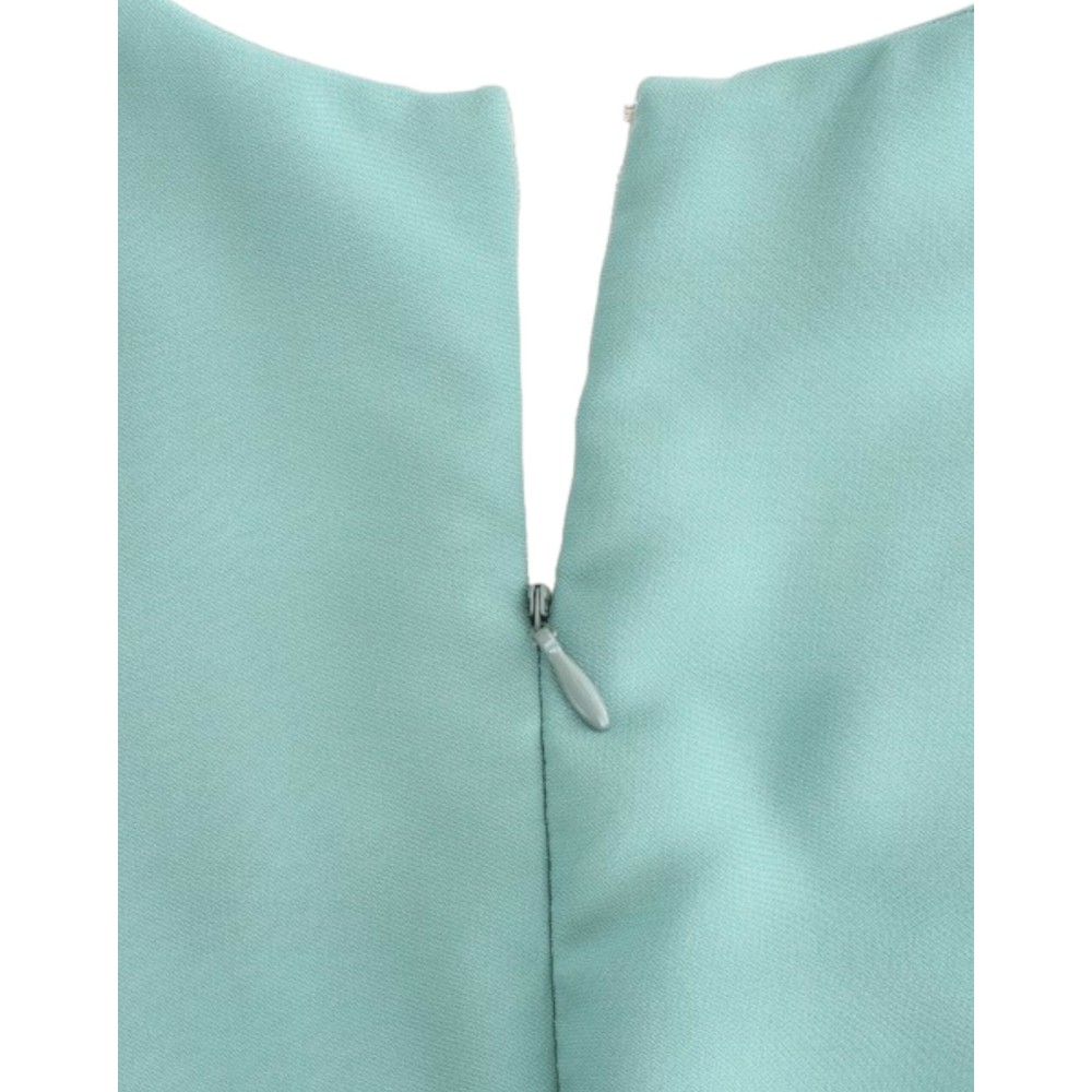 Costume National Elegantes grünes Midikleid mit V-Ausschnitt