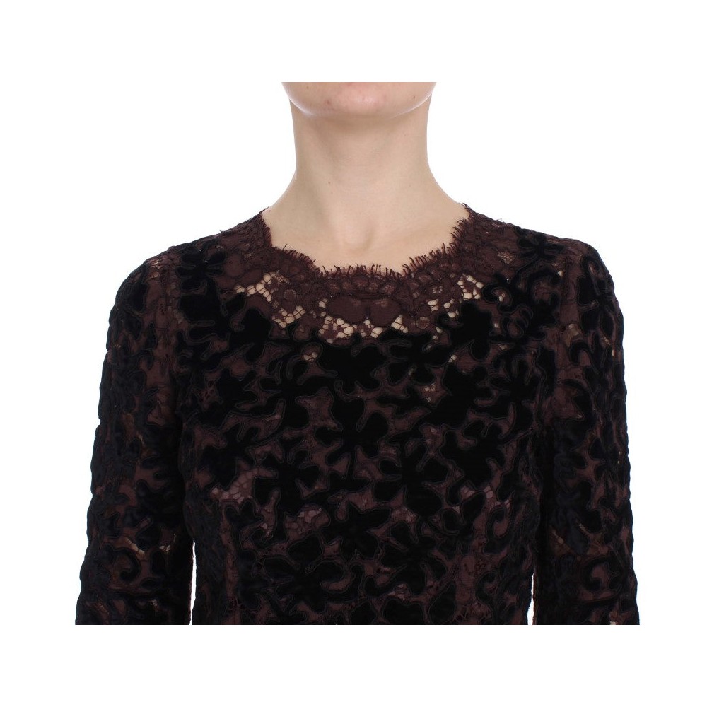 Dolce & Gabbana Elegantes lila geblümtes Maxikleid aus Spitze