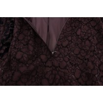 Dolce & Gabbana Elegantes lila geblümtes Maxikleid aus Spitze