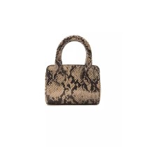 Dolce & Gabbana Elegante Statement-Halskette mit Goldkristall
