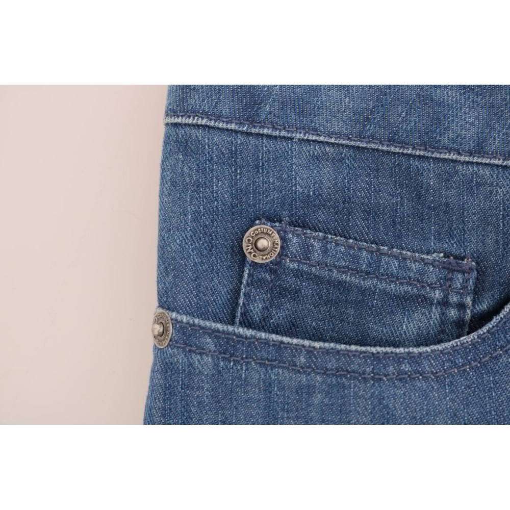 Costume National Elegante Boy Fit Jeans mit blauer Waschung