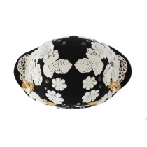 Dolce & Gabbana Eleganter Cloche-Hut aus schwarzer Wolle mit Blumenmuster