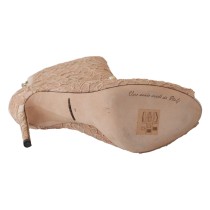 Dolce & Gabbana Elegante Spitzen-Stilettos mit Kristall-Akzenten