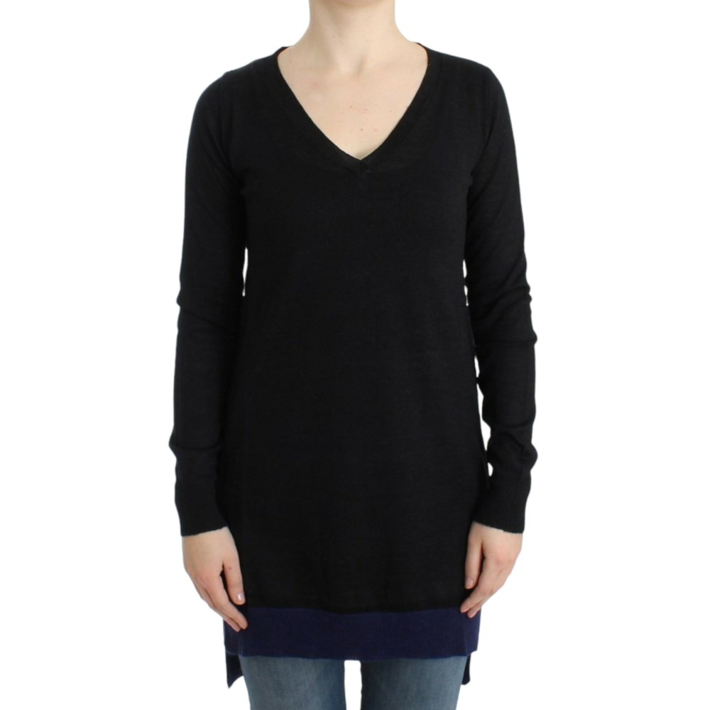 Costume National Leichter Pullover mit elegantem V-Ausschnitt
