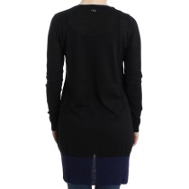 Costume National Leichter Pullover mit elegantem V-Ausschnitt