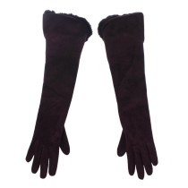 Dolce & Gabbana Elegante ellbogenlange lila Pelzhandschuhe