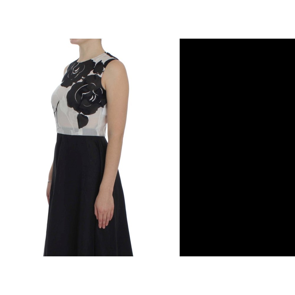 Dolce & Gabbana Elegantes Kleid aus Seide mit Kristallverzierungen