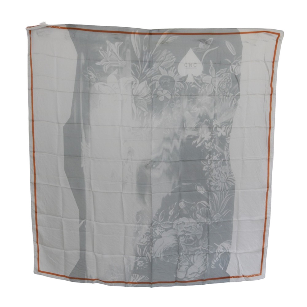 Costume National Eleganter Seidenschal mit Blumenmuster