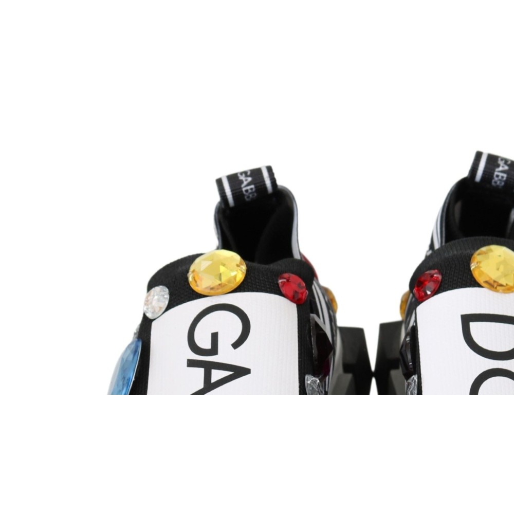 Dolce & Gabbana Elegante Samtstiefeletten mit Kristallabsatz