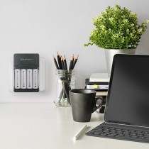 Akku-Ladegerät Qoltec 50653