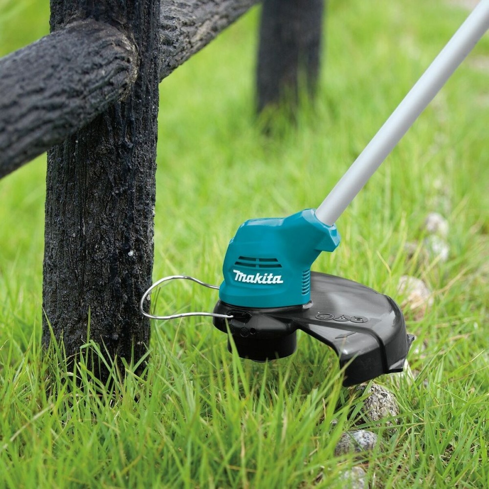 Tondeuse à gazon à batterie Makita UR100DWAE 10,8 V