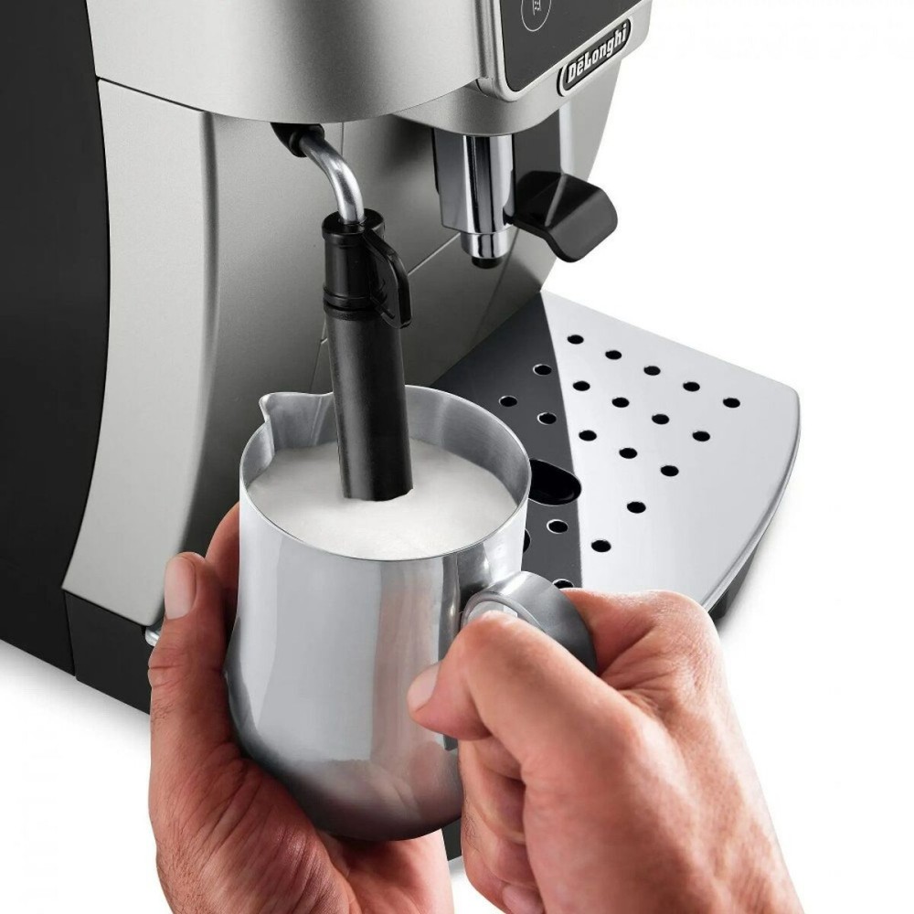 Superautomatische Kaffeemaschine DeLonghi ECAM 220.30.SB 1450 W 15 bar 250 g 1,8 L