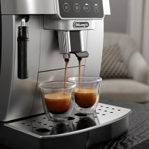 Superautomatische Kaffeemaschine DeLonghi ECAM 220.30.SB 1450 W 15 bar 250 g 1,8 L