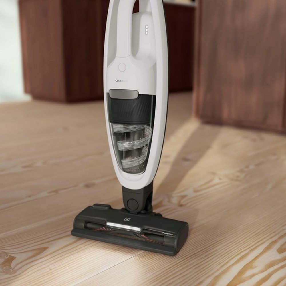 Aspirateur balai Electrolux ES52CB18SH